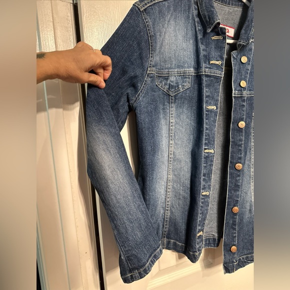 Vintage “Chipieco” denim jacket Jean Shirt Button Front Straight Sleeves Women’s - Picture 4 of 8